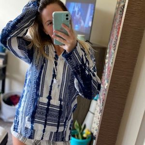 Beach hoodie tie dye size medium